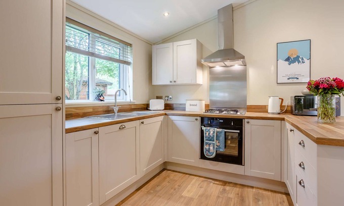 Churchill Apartment | Holiday Lodge in The Cotswolds
