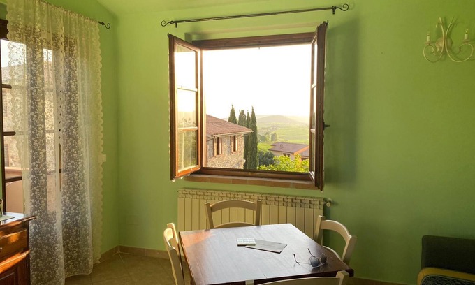 Pomaia Apartment | Holiday resort, pool,children's pool,restaurant,child-friendly. close to village