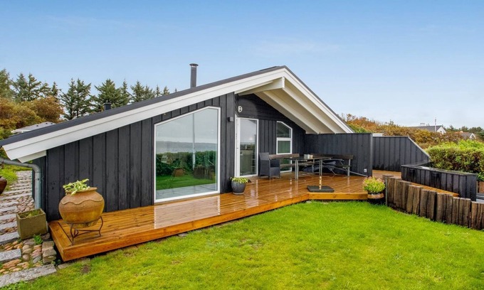 Sjaelborg House | "Holmwith" - 50m from the sea by Interhome