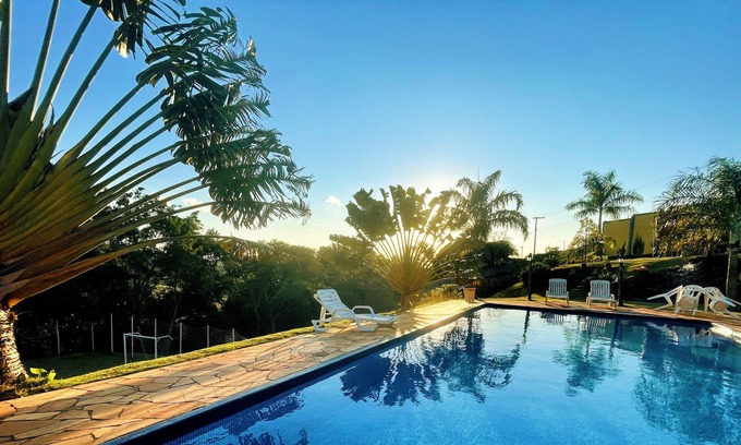 Jardim Sao Nicolau House | Home 65 I House in a high standard condominium in Atibaia