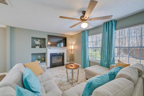 Paw Creek House | Home 9 Mi to Uptown Charlotte Dogs Welcome!