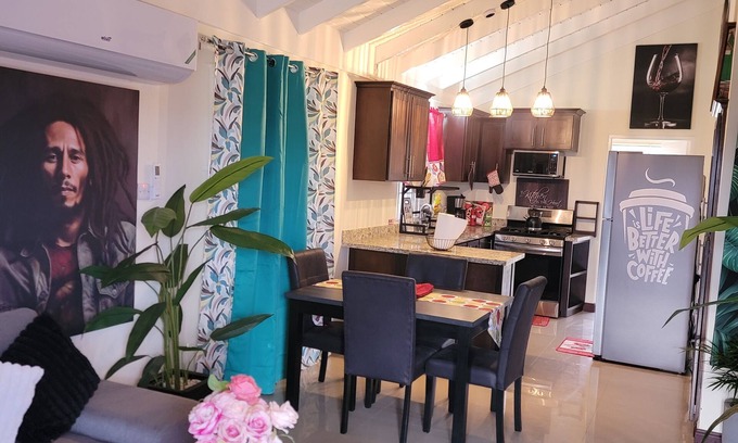 Spring Village House | Home away from Home 2-bedroom house with WiFi and AC in welcoming Old Harbour