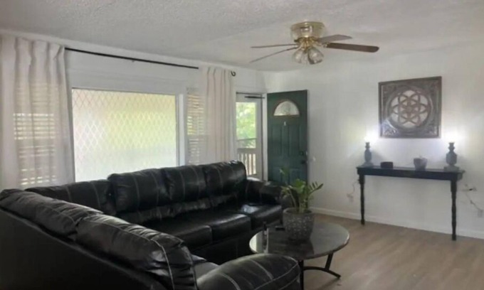 Waldron House | Home away from home