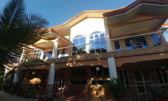 Cordova Villa | Home Away From Home!, Villa Loromar Unit 2, Cordova Cebu Philippines!