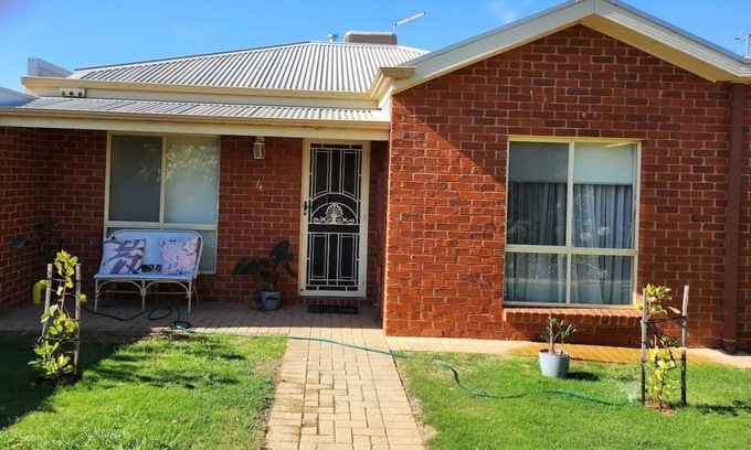 Merbein Villa | Home comfort conveniently located in the heart of Merbein township