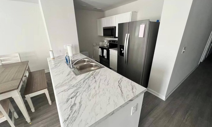 Roxboro Apartment | Home featuring 3 Rooms 1 Bath Sleeps 6 Guest
