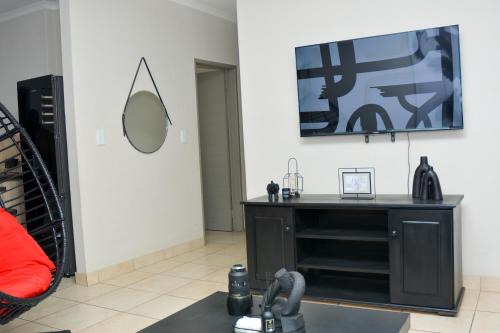 Emalahleni Villa | Home for Us Self catering