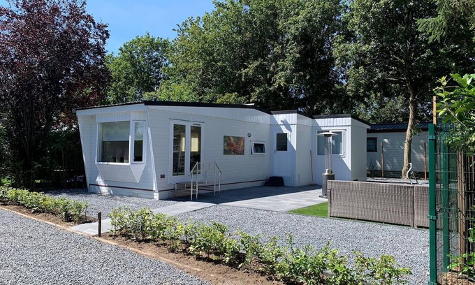 Garderen House | Home in the dancing forest