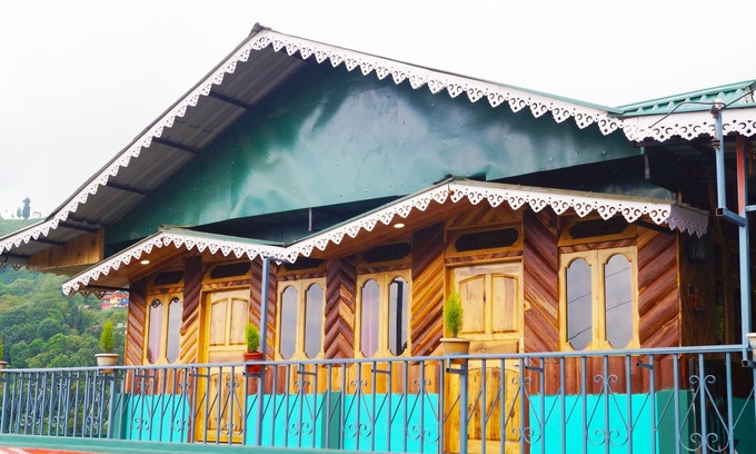 Darjeeling House | Home in the lap of nature nIn a peaceful location. Darjeeling