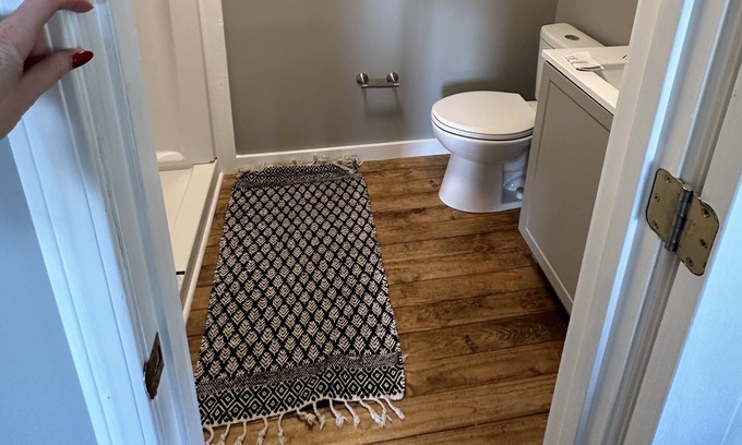 Orange Beach House | Home with Privacy and Starlink Internet, near Raytheon and Tyson.