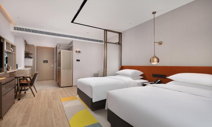 Yibin Hotel | Home2 Suite by Hilton Yibin Xingwen
