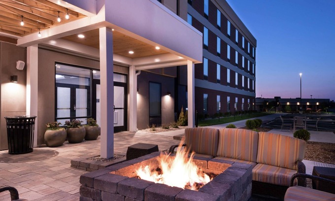 Merrillville Hotel | Home2 Suites by Hilton Merrillville