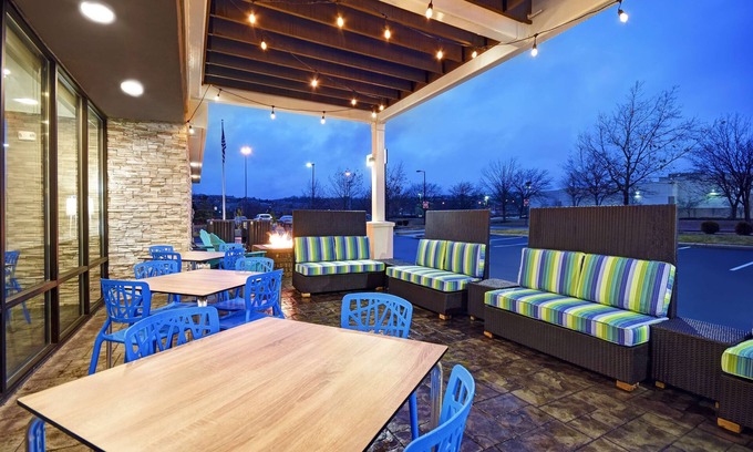 Springdale Hotel | Home2 Suites by Hilton Springdale Cincinnati