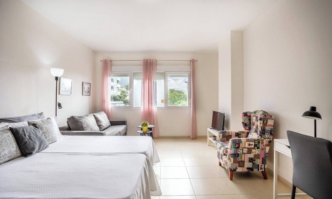Bajamar Apartment | Home2Book Cozy Studio Bajamar, Wifi