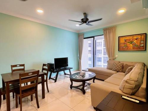 Sungai Buloh Apartment | Homely 2BR Heritage D'Sara @ Link to MRT, Near Thomson Hospital & Sungai Buloh Hospital