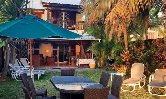 Pereybere Villa | Homely beachfront villa with beautiful sandy beach and safe swimming.