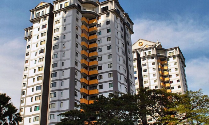 Cibodas Apartment | Homely Bliss with spacious homely minimalist decor suitable for group travellers
