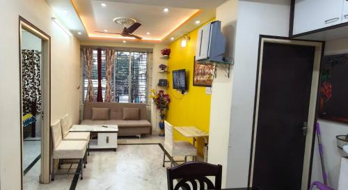 Mukundapur Apartment | Homely Stay