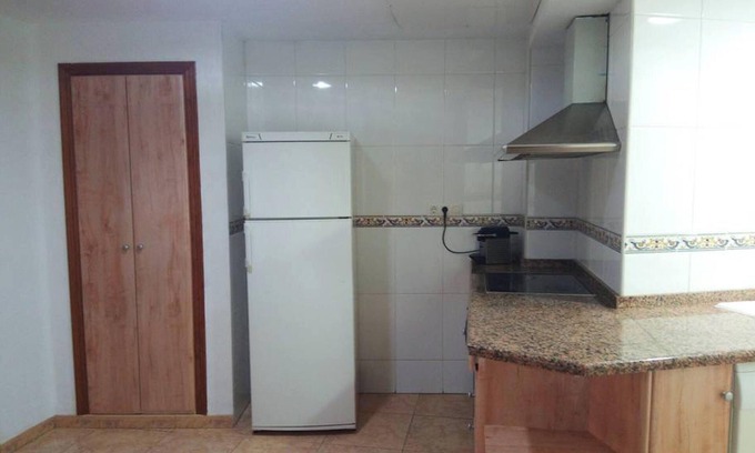 Tavernes de la Valldigna Apartment | Homerez - Spacious Apartment in Tavernes - 100 m²