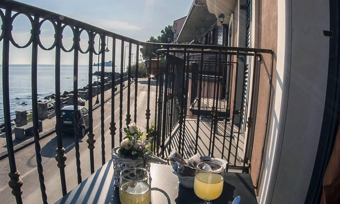 Capo Mulini House | Homerez - 10 m away from the beach! House for 8 ppl. with sea view at Acireale