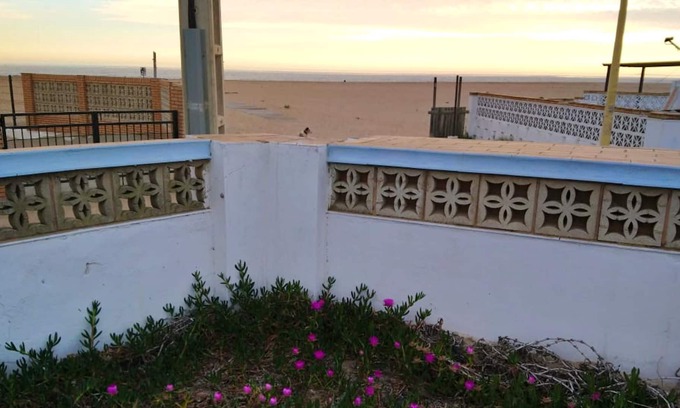 Punta Umbria House | Homerez - 4 m away from the beach! Big house for 13 ppl. at Punta Umbría