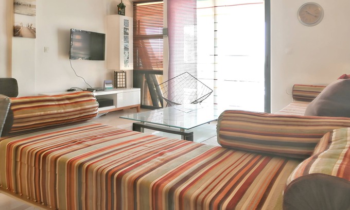 Imi Ouaddar Apartment | Homerez - 60m² Apartment with Balcony in Imi Ouaddar