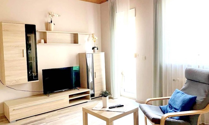 Lorsch Apartment | Homerez - Amazing appartement for 4 ppl. with terrace at Lorsch