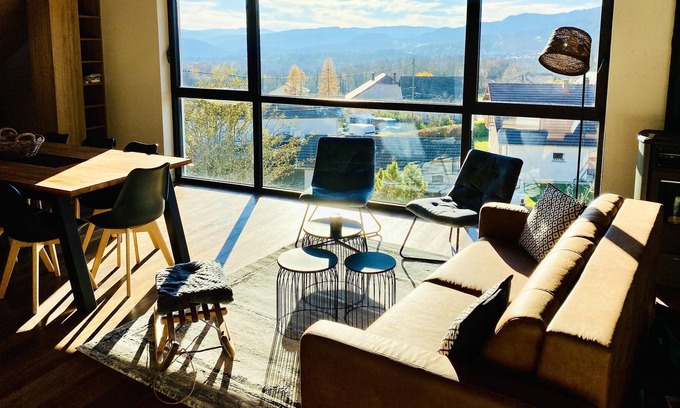 Cuttura Apartment | Homerez - Appartement 15 km away from the slopes for 8 ppl. at Coteaux du Lizon