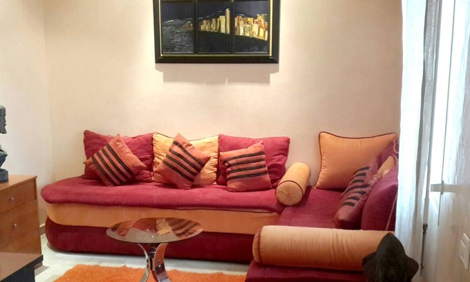 LA GIRONDE Apartment | Homerez - Appartement 10 km away from the beach for 2 ppl. at Casablanca