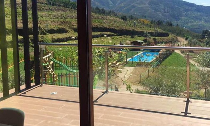 Seia House | Homerez - Beautiful bungalow for 6 ppl. with shared pool and terrace at Furtado