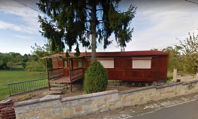 Arguelles House | Homerez - Beautiful house for 4 ppl. at El Pumarín