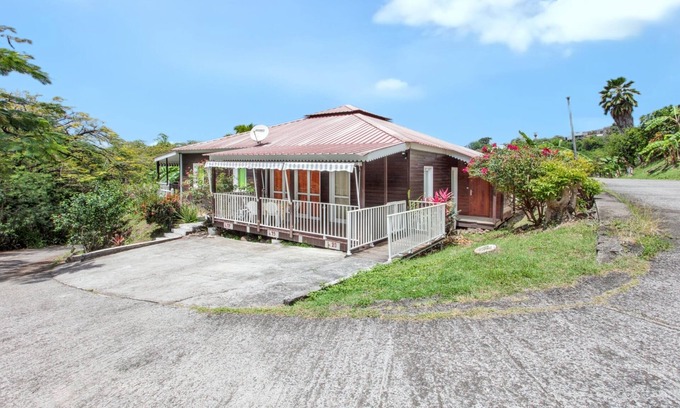 Bouillante House | Homerez - Bungalow in Bouillante