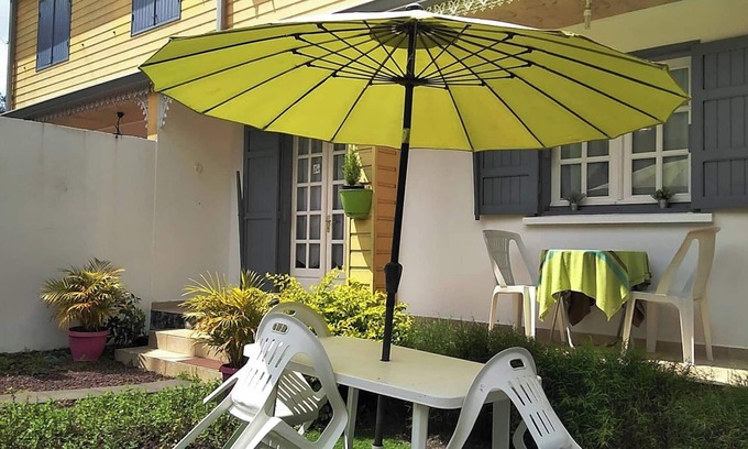 Hell-Bourg House | Homerez - Charming house with terrace in Hell-Bourg
