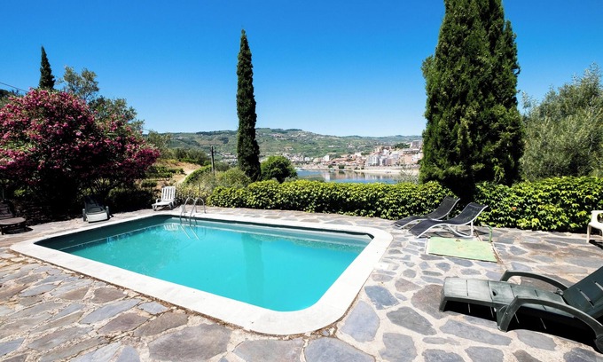 Lamego Villa | Homerez - Charming Villa with Private Pool in Lamego