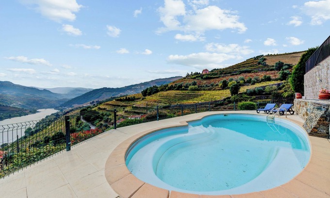 Mesao Frio Villa | Homerez - Cozy villa in Mesão Frio with private pool 120 m²