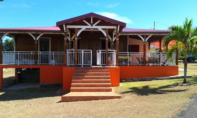 Massioux House | Homerez - House 7 km away from the beach for 6 ppl. with garden at Anse-Bertrand