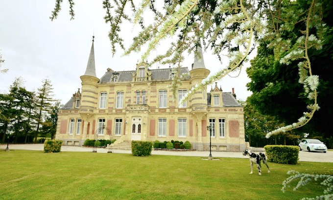 Cartigny l'Epinay House | Homerez - House 18 km away from the beach for 14 ppl. at Cartigny-l'Épinay