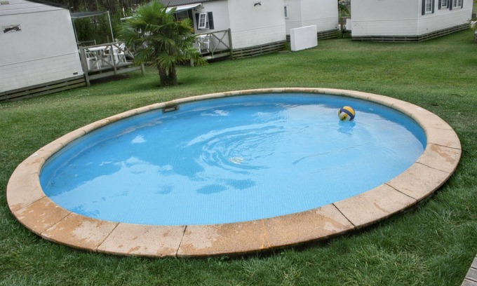 Burinhosa House | Homerez - House in Pataias, shared pool