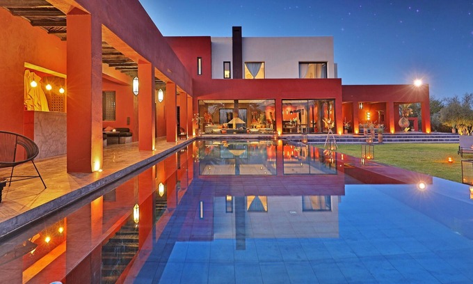 Ghmate Villa | Homerez - Large villa for 16 people. with access to the pool, jacuzzi, spa and hammam