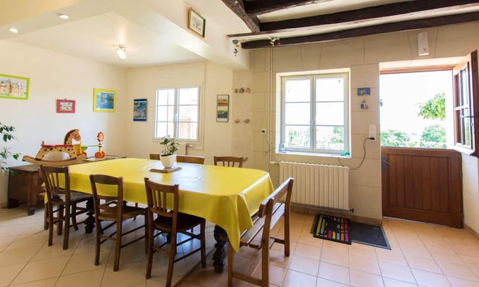 Loir en Vallee House | Homerez - Spacious house for 8 ppl. with terrace at Ruillé-sur-Loir