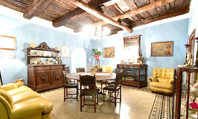 Francolise House | Homerez - Spacious house with sea view and garden