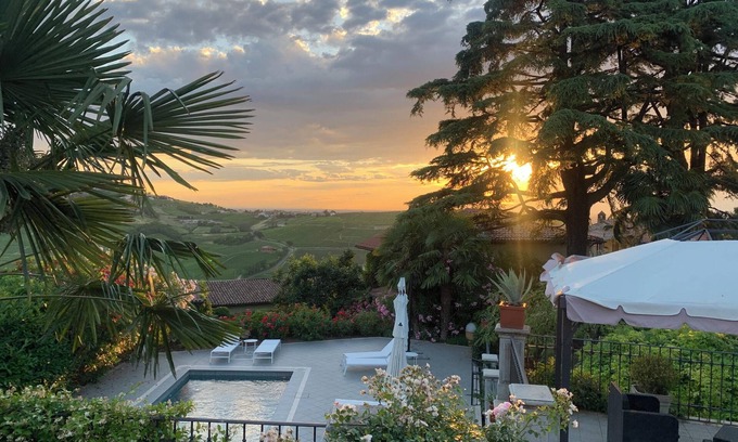 Castana Villa | Homerez - Villa in Ca' dei Rovati