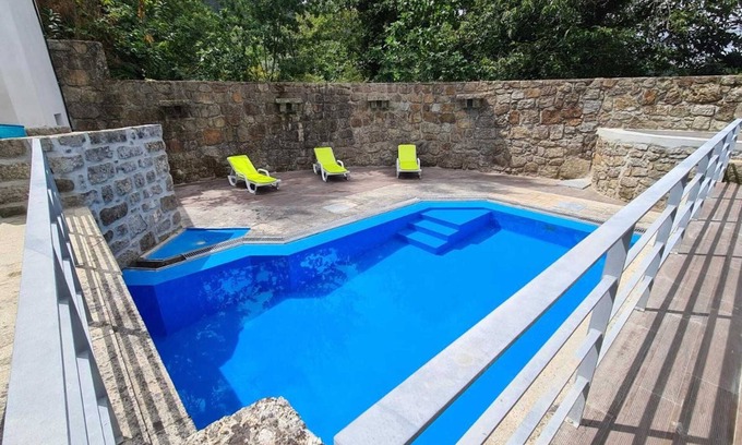 Bouro Villa | Homerez - Villa with Pool at Terras de Bouro