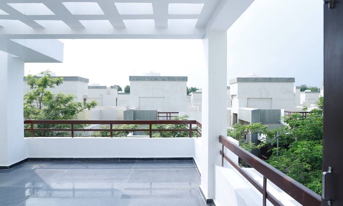 Hingana Hotel | Homesphere Suites