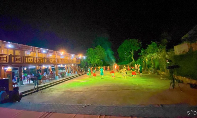 Lam Binh House | Homestay Ba Ngân