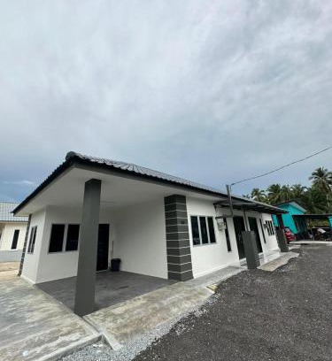 Kampung Alor Senggut House | Homestay Bajet Cikgu Amin