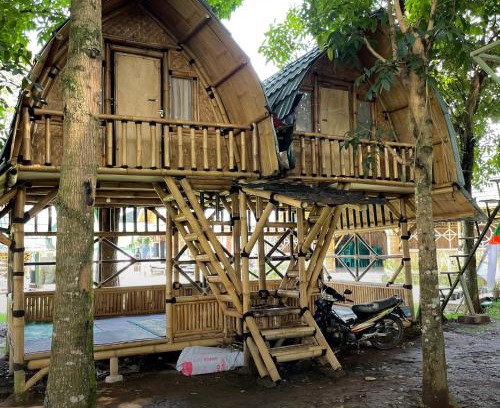 Jambelaer House | Homestay Syariah Tipe D kadudampit Sukabumi