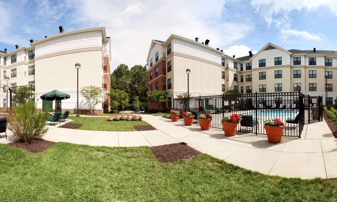 Columbia Hotel | Homewood Suites by Hilton Columbia