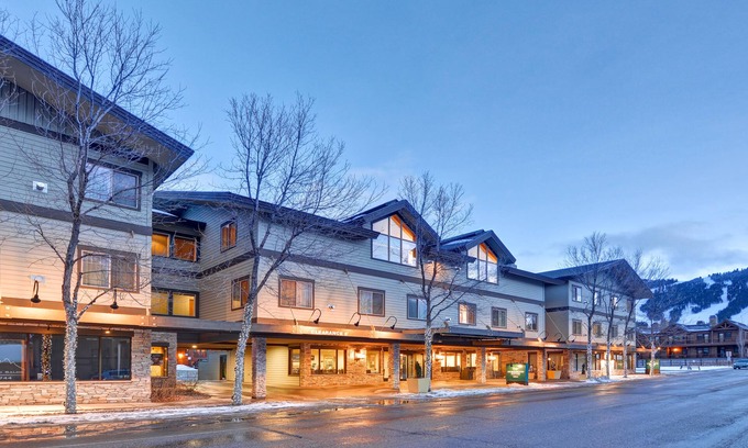 Jackson Hole Hotel | Homewood Suites by Hilton Jackson