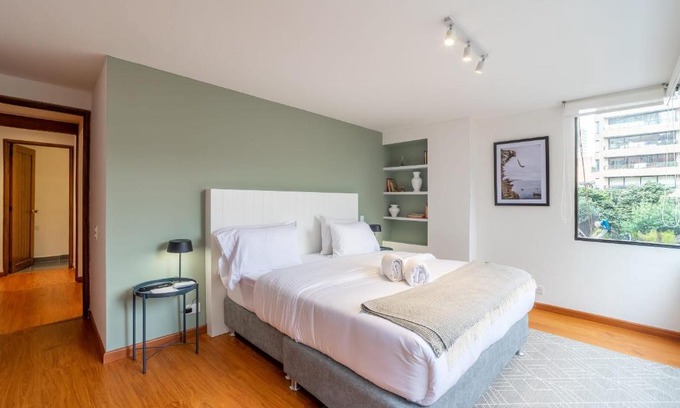 La Cabrera Apartment | Homey 2BR in Chico